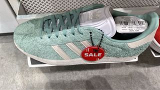 (Kategori: ) berada di . Dikirim oleh jkt.garagesale (ID iklan 1353361662, Gambar 1). Deskripsi: .