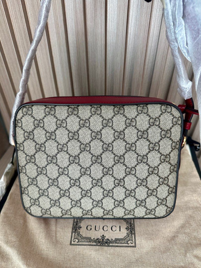 Authentic Gucci Horsebit 1955 / Small Shoulder Bag (Category: Luxury Bags & Wallets) located in Makati City. Submitted by zhuluxeitems (Listing ID 1353495122, Image 3). Description: Authentic Gucci Horsebit 1955 / Small Shoulder Bag Brandnew. Inclusions: Dustbag Box Paperbag Meet up or pick up BGC.
