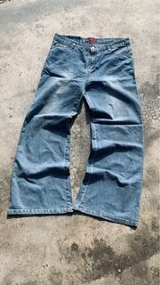 (Category: ) located in . Submitted by rfqpreloved (Listing ID 1353423046, Image 1). Description: .