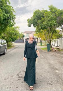 (Category: ) located in . Submitted by Kak_Tii (Listing ID 1353443870, Image 1). Description: .