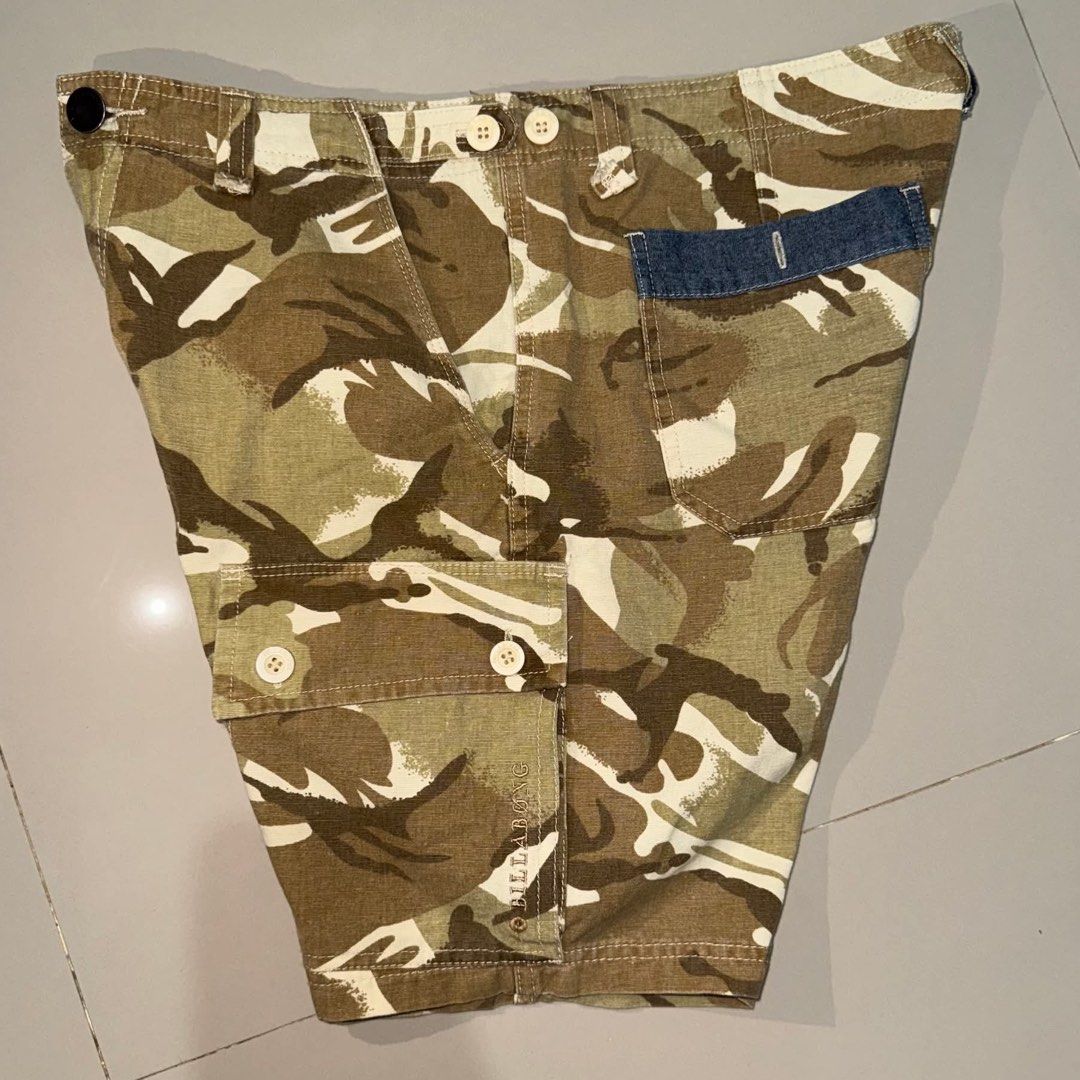 Billabong Cargo shorts (Category: Shorts) located in General Santos City (Dadiangas). Submitted by byph_ (Listing ID 1353568226, Image 3). Description: If malayo 550+sf Offeran mo lang if di kaya ng budget mo.