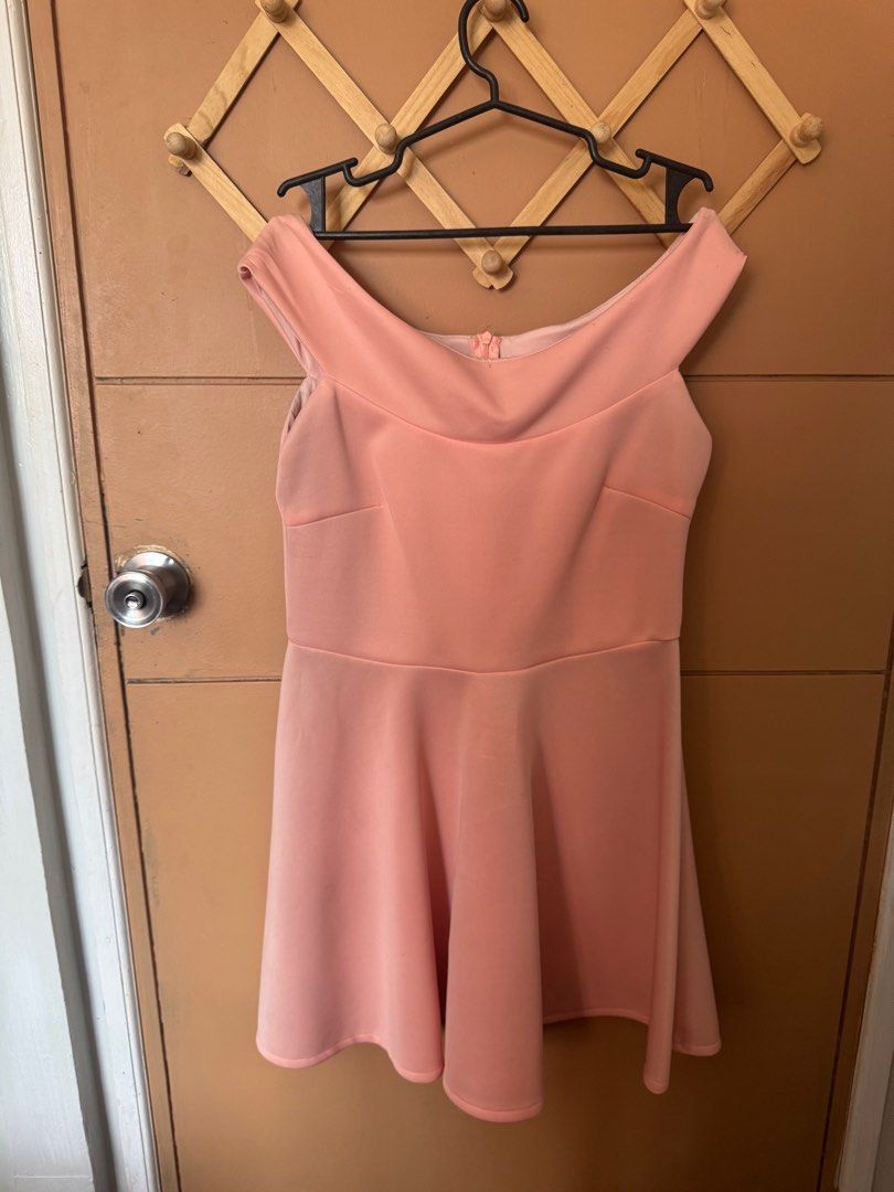 Blush Pink Off-shoulder Dress (Category: Dresses) located in Muntinlupa City. Submitted by annemndza (Listing ID 1353551623, Image 1). Description: .