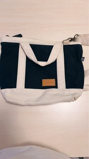 （分類：）位於 。 由 jovanpl 提交（商品編號 1353445216，圖片 1）。簡介： 。