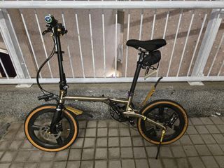 （分類：）位於 。 由 singapr2069475 提交（商品編號 1353475266，圖片 1）。簡介： 。