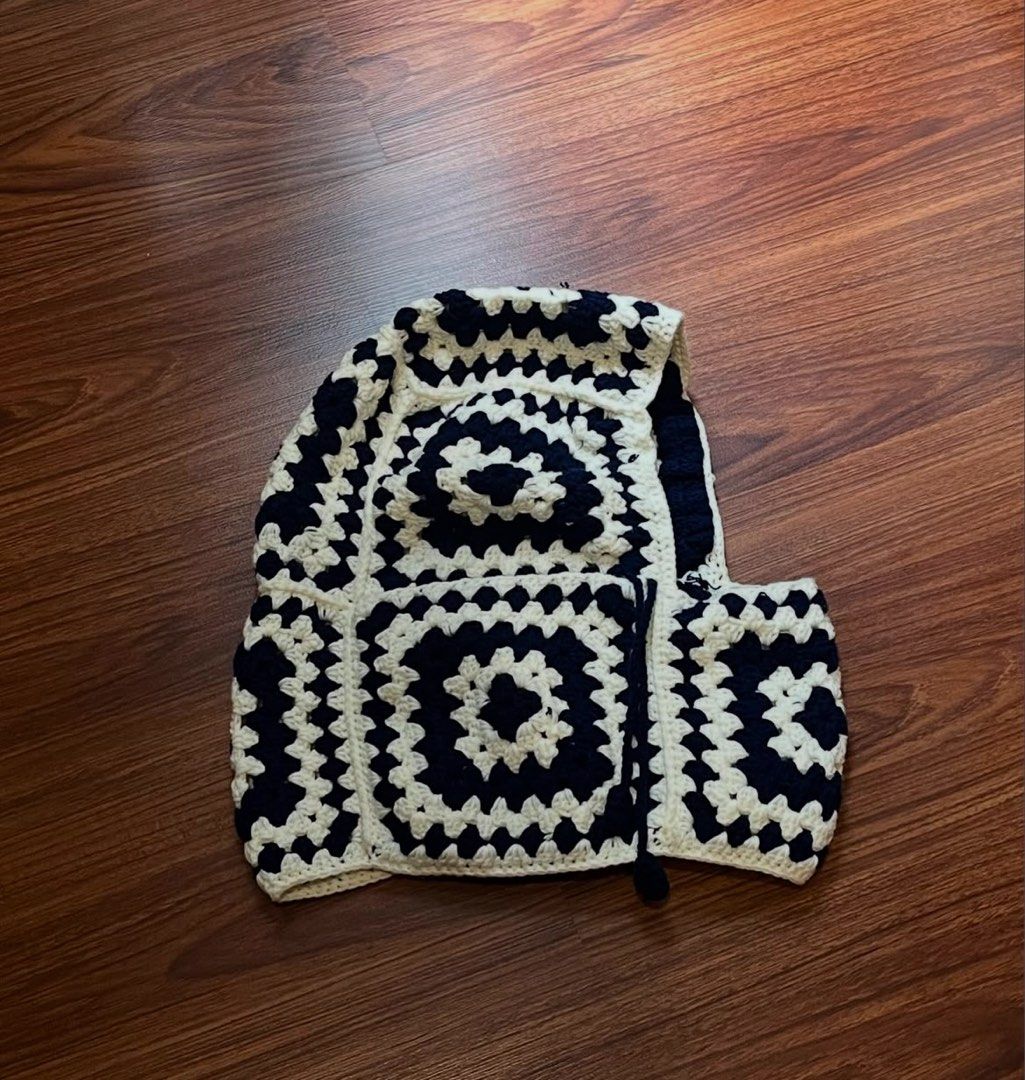 Graanny Square (Category: Beanies) located in Pasig City. Submitted by ukaygodd (Listing ID 1353567769, Image 2). Description: Crocheted Granny Square . White and blue colorway with side pocket and adjustable string *not thrifted* .
