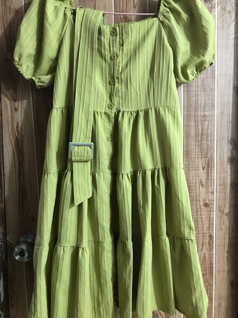 Green dress with belt (Category: Dresses) located in Manila. Submitted by amarapreloved_. (Listing ID 1353498138, Image 1). Description: Green dress with belt .