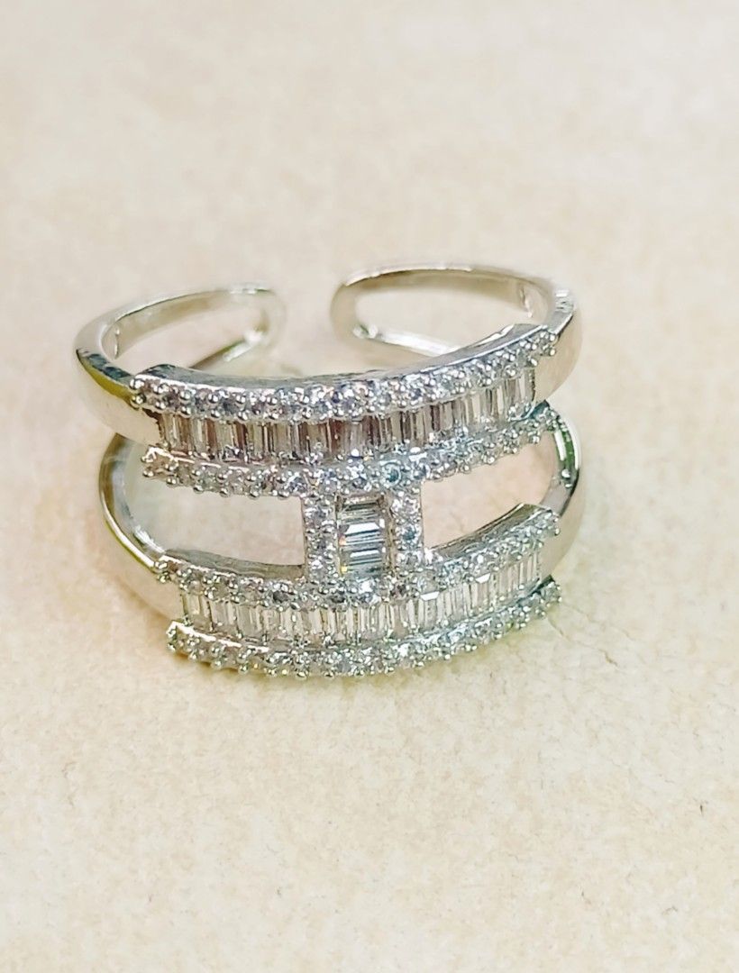 Hermes ring from japan (Category: Luxury Accessories) located in Manila. Submitted by osaze_27japanbags (Listing ID 1353511882, Image 2). Description: Hermes zirconia ring from japan no flaws size adjustable with gift box kindly pm me.