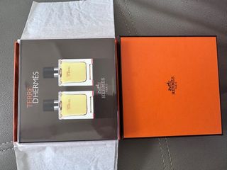 （分類：）位於 。 由 hohoovho 提交（商品編號 1353424154，圖片 1）。簡介： 。