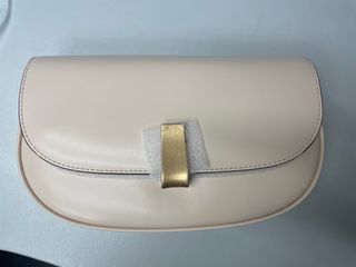 （分類：）位於 。 由 da_max 提交（商品編號 1353424976，圖片 1）。簡介： 。