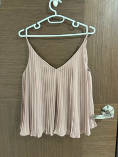 (Category: ) located in . Submitted by kate_spade (Listing ID 1353420080, Image 1). Description: .