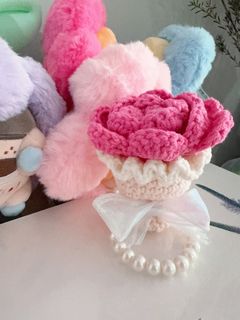(Category: ) located in . Submitted by tinyflower8888 (Listing ID 1353484952, Image 1). Description: .