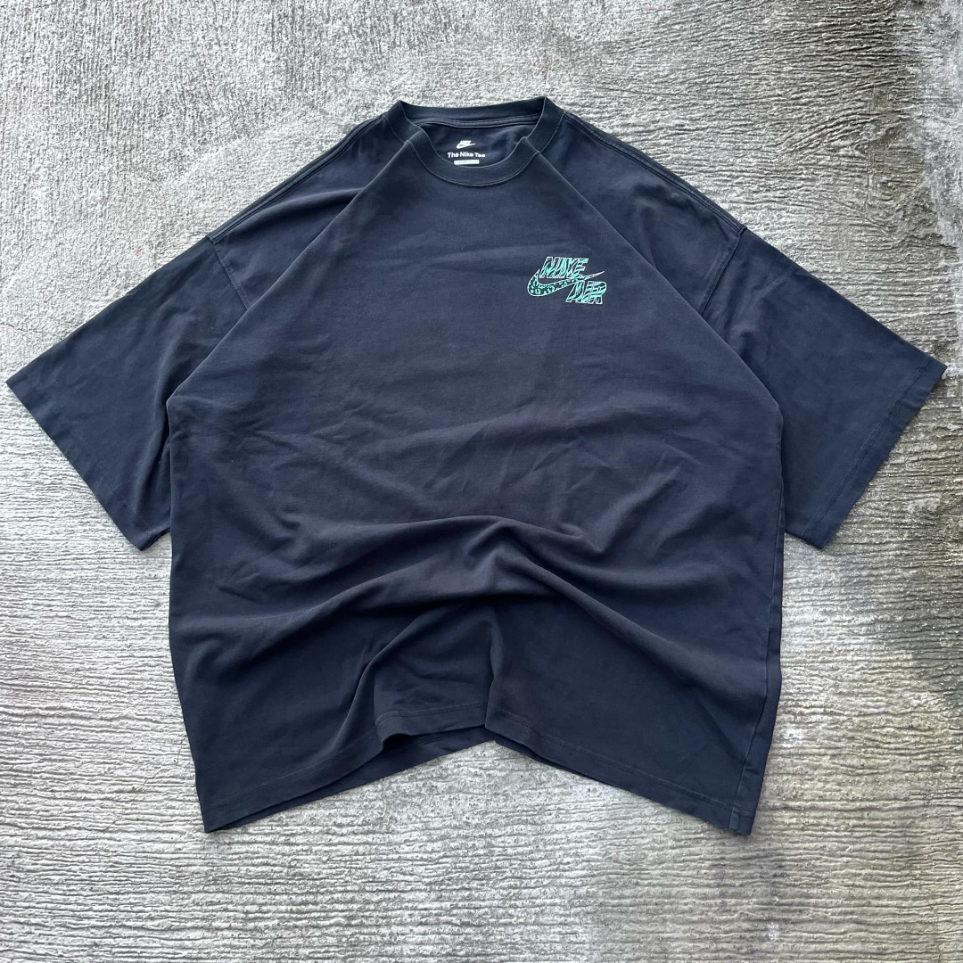 Nike Brandriffs (Oversized), Men's Fashion, Tops & Sets, Tshirts & Polo ...