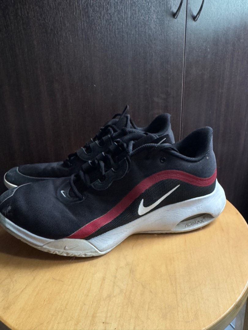 nikecourt airmax volley