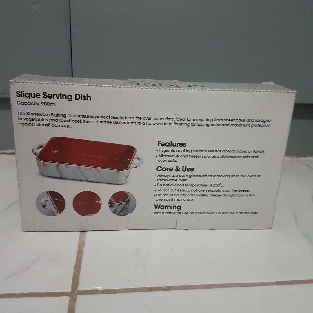 Slique 900ML Serving Dish (Category: Bakeware) located in Paranaque City. Submitted by blitzwing28 (Listing ID 1353508229, Image 2). Description: = NOTE = - Item is in brand new condition. = PRICE = P500 = MODE OF PAYMENT = - BDO bank transfer - Cash on hand (meetup) - Globe G-Cash = ITEM CONTENTS = - 1x Slique 900ML Serving Dish - 1x Small box.
