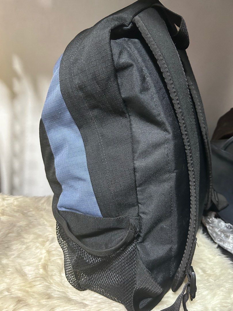 Treksta Backpack (Category: Backpacks) located in Manila. Submitted by leapmoonlight (Listing ID 1353487972, Image 2). Description: Preloved. Original Brand from Korea Has sign of use or minimal flaw. But not noticeable Unisex backpack. Lightweight and comfy. med size. Good for hiking For used items, please manage expectations and color may vary due to lighting Mop: Gcash Gotyme Bdo Bpi.