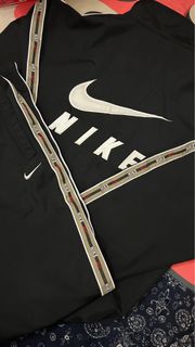 (Category: ) located in . Submitted by storerizzz_ (Listing ID 1353516027, Image 1). Description: .