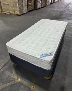 (Category: ) located in . Submitted by priceworthfurniture (Listing ID 1353633166, Image 1). Description: .