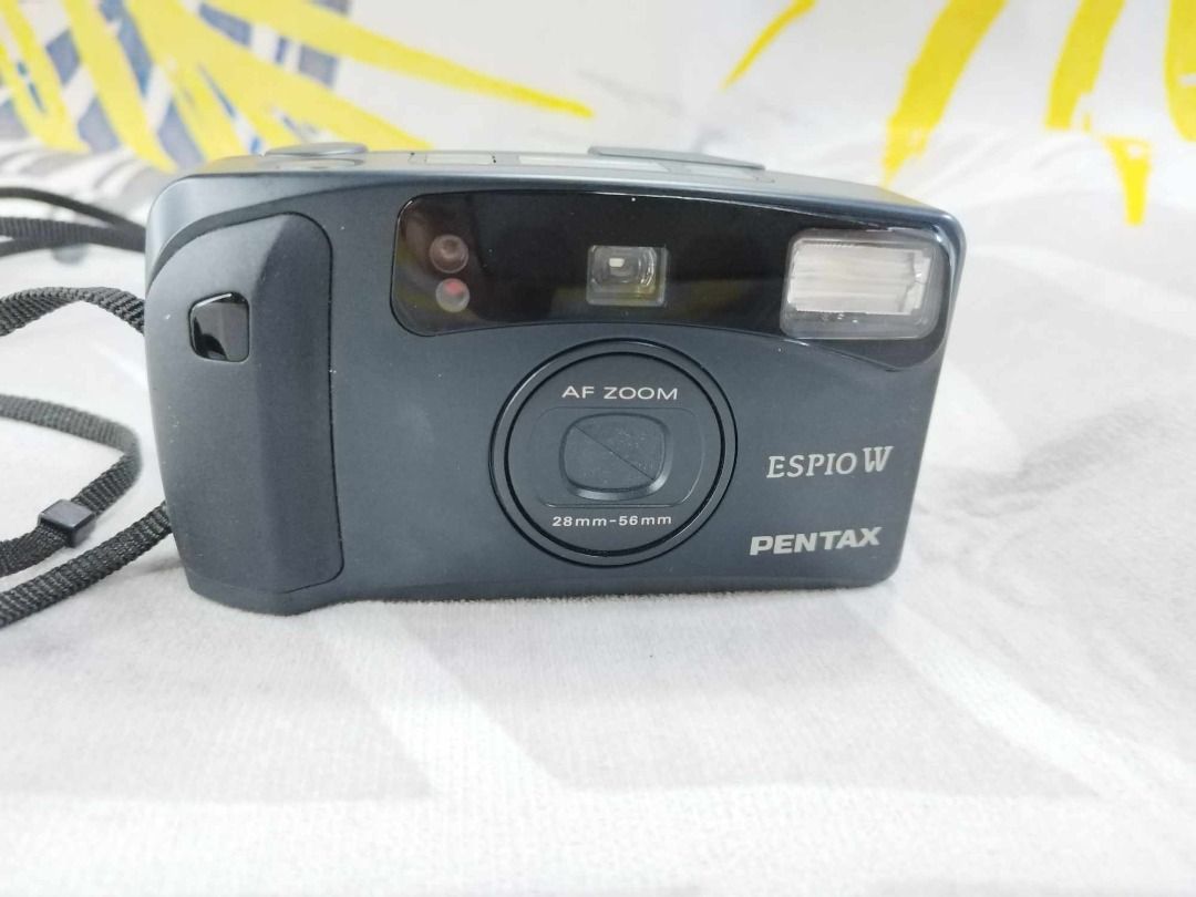 28mm - 56mm Focal Length Snap Shot Camera (Category: Cameras) located in Santa Cruz. Submitted by jmy_surplus.2 (Listing ID 1353736247, Image 1). Description: Size ; L - 15 W - 8 Color ; Black Type ; Camera Brand ; No brand Material ; Plastic Style ; Black Snap Shot Camera Lg 101 JMY 4.