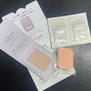 （分類：）位於 。 由 callmeshir 提交（商品編號 1353632739，圖片 1）。簡介： 。