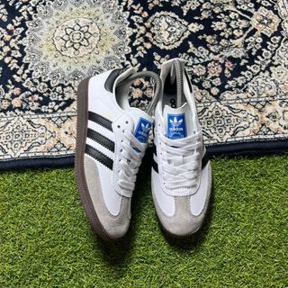 (Kategori: ) berada di . Dikirim oleh thriftbabby (ID iklan 1353663558, Gambar 1). Deskripsi: .