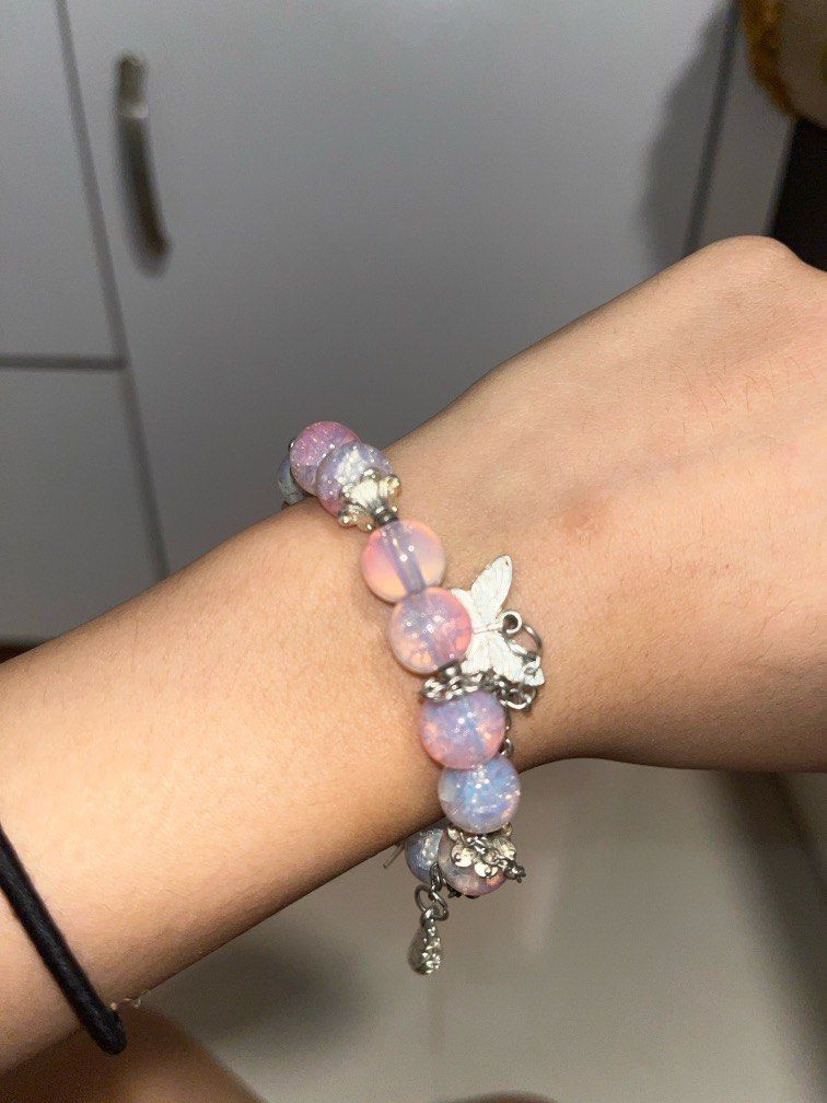 bracelets (Category: Bracelets) located in Singapore. Submitted by fattytiger (Listing ID 1353682900, Image 3). Description: used once or twice! third one on the right not available anymore! can dm for more pics.