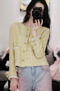 （分類：）位於 。 由 glamorous.closet 提交（商品編號 1353704094，圖片 1）。簡介： 。