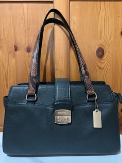 （分類：）位於 。 由 joeann19 提交（商品編號 1353660054，圖片 1）。簡介： 。