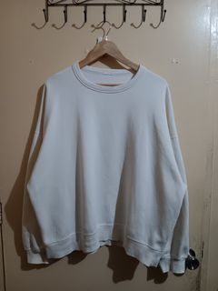 (Category: ) located in . Submitted by thethrifttiques (Listing ID 1353727515, Image 1). Description: .