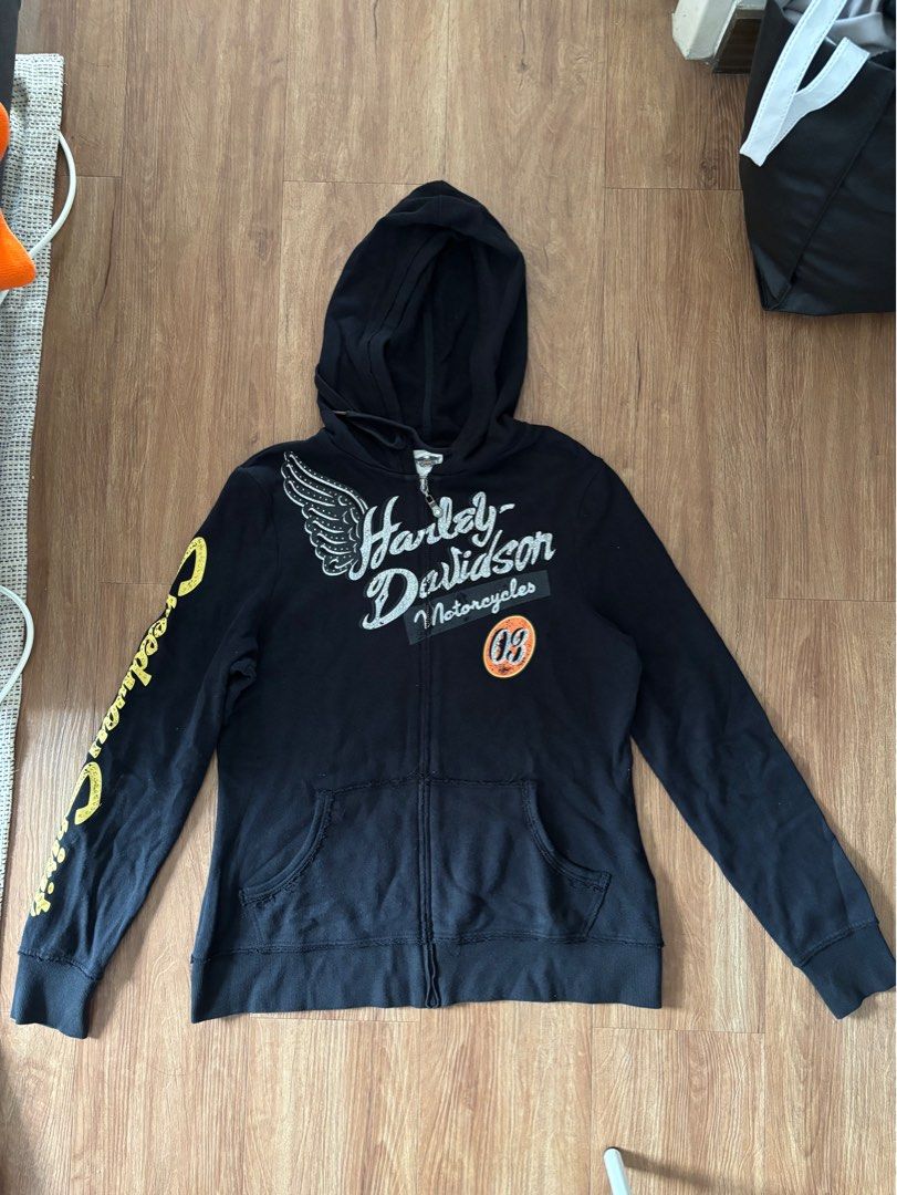 Harley Davidson Rhinestone Y2K Zip Up Jacket (Category: Coats, Jackets and Outerwear) located in Manila. Submitted by frftch (Listing ID 1353630100, Image 1). Description: Harley Davidson Women’s Zip Up Hooded Jacket Large on tag W20 x L25 .