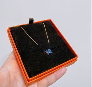 （分類：）位於 。 由 ttluxee 提交（商品編號 1353728321，圖片 1）。簡介： 。