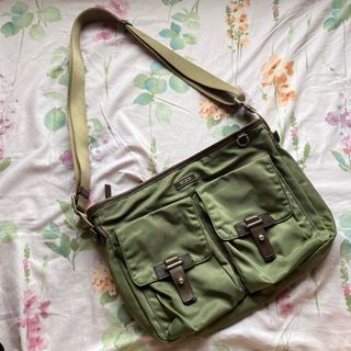（分類：）位於 。 由 2nd.life.vintage 提交（商品編號 1353782024，圖片 1）。簡介： 。