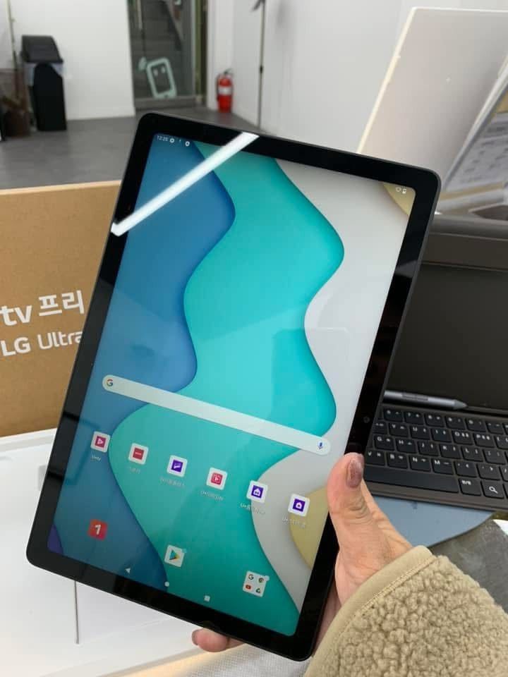 LG ULTRA TAB (Category: Android) located in Calamba. Submitted by jdv688503879 (Listing ID 1353597235, Image 1). Description: korean LG ultra tab 10,800 only.
