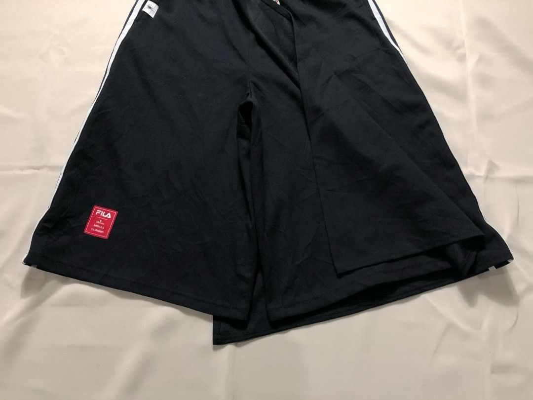 MAISON MIHARA YASUHIRO X FILA SHORT (Category: Activewear) located in Urdaneta. Submitted by josephragontonjr95 (Listing ID 1353733239, Image 3). Description: MAISON MIHARA YASUHIRO X FILA SHORT AUTHENTIC SIZE SMALL WIDTH 27-34 LENGTH 26 LEG OPEN: 14 FLAWS: NONE CONDITION: EXCELLENT COLOR RATE: 9.8/10 2,850 + SHIPPING FEE.