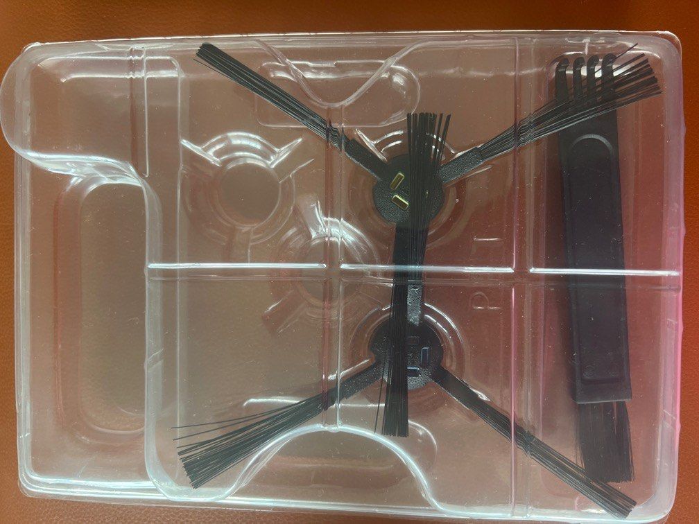 mouse (Category: Other Audio Equipment) located in Singapore. Submitted by 0105moming (Listing ID 1353609638, Image 3). Description: all in one set $10 Option 1.