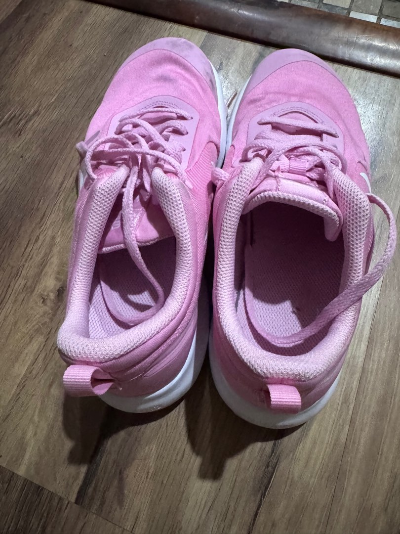 womens nike flex experience 8