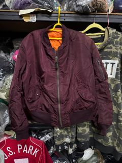 (Category: ) located in . Submitted by houseofgrailed2 (Listing ID 1353769254, Image 1). Description: .