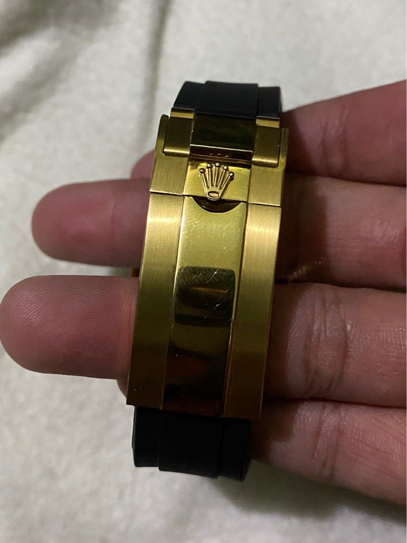 Rolex Daytona (Category: Luxury Watches) located in Mexico. Submitted by iseemiyakee. (Listing ID 1353683930, Image 3). Description: No box No issue.