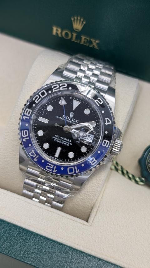 Rolex Gmt master 2 batgirl (Category: Luxury Watches) located in San Juan City. Submitted by ajtswisswatches (Listing ID 1353597518, Image 1). Description: Rolex GMT Master 2 Batgirl Ref#126710BLNR Bracelet:Jubilee Condition:Brand New 10/10 Complete Set: Box manual card Certificate, Green Tag Year: 2025 fresh date Warranty until 2030 Open for authentication PHP 1,035,000 Dm for interested Or call 0927 7487770.