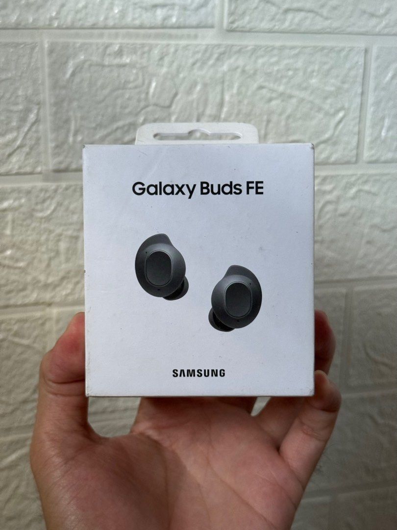 Samsung Buds FE (Category: Earphones) located in Bulacan. Submitted by jaejae07 (Listing ID 1353595625, Image 1). Description: Brandnew and sealed .