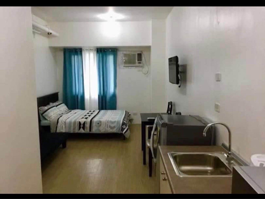 SHINE RESIDENCES STUDIO UNIT FOR RENT (Category: Apartments & Condos) located in Makati City. Submitted by stephdzn (Listing ID 1353727173, Image 1). Description: FOR RENT SHINE RESIDENCES FULLY FURNISHED STUDIO 6th Floor facing amenities Location: Meralco Avenue, Ortigas Beside Ayala 30th Mall P 20k inclusive of dues Minimum of one (1 ) year lease 1 month advance + 2 months deposit + 11 PDCs Available for move in by 3rd week of April 2025.
