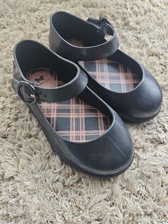 (Category: ) located in . Submitted by myayapreloved (Listing ID 1353626147, Image 1). Description: .