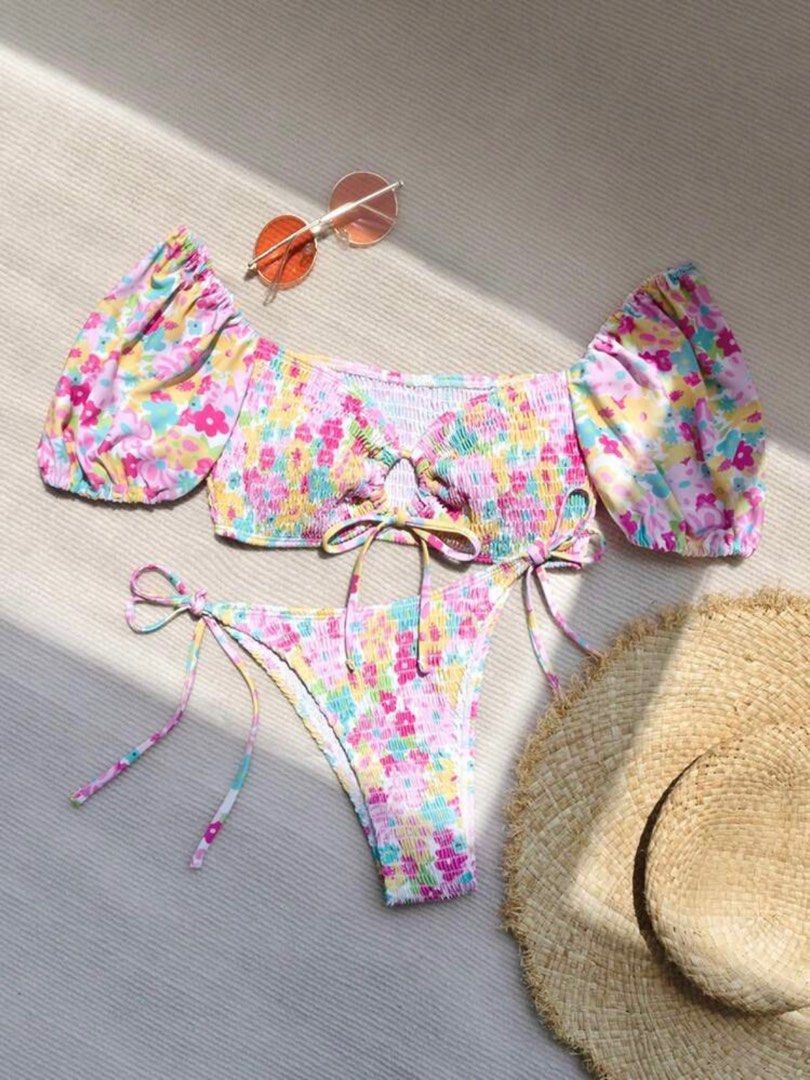 2 piece floral bikini set with sleeves (Category: Bikinis & Swimsuits) located in Quezon City. Submitted by kim__05 (Listing ID 1353816614, Image 2). Description: Size: Small (26”-28”) Color: Floral pink Used: Once Actual when worn pics are already posted :> My vital statistics: Bust: 36 A Waist: 28”-29” Hips: 36” Delivery: Lalamove Move it (express saver) Joyride delivery Grab.