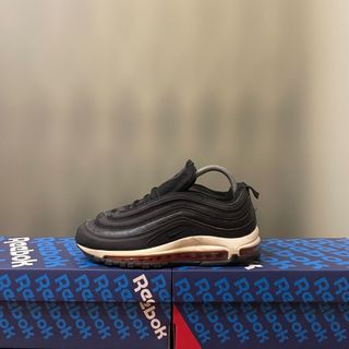 Sepatu Air Max 97 En Noir 1,000+ “Nike Air Max 97 Black” Dijual