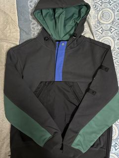 （分類：）位於 。 由 lukaskin29 提交（商品編號 1353952350，圖片 1）。簡介： 。