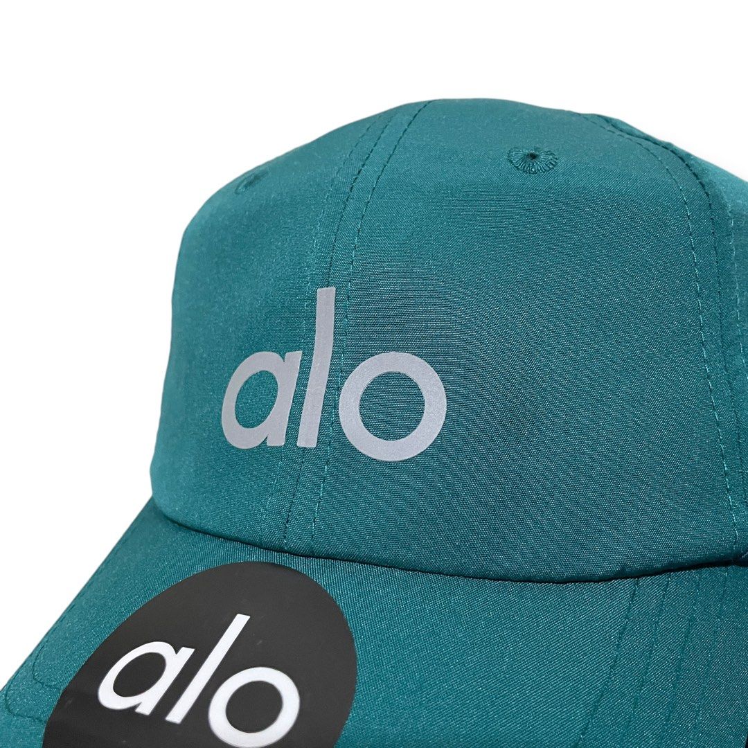 Alo Yoga Performance Off-Duty Cap (Category: Activewear) located in Marikina City. Submitted by 1800shelves (Listing ID 1353828712, Image 2). Description: Alo Yoga Performance Off-Duty Cap (teal) Brand new with tag One size fits all - adjustable 🏷️ P 1,499 PM for more details. Tags: Alo, alo yoga, alo cap.