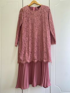 (Category: ) located in . Submitted by alyysaaaaaaa (Listing ID 1353832655, Image 1). Description: .