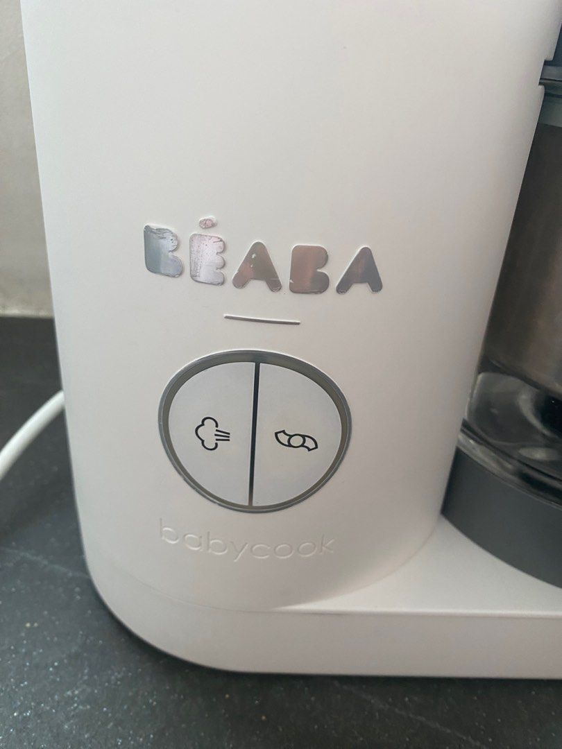Beaba Babycook Neo (Category: Weaning & Toddler Feeding) located in Quezon City. Submitted by zelev (Listing ID 1353793175, Image 2). Description: Beaba Babycook Neo (glass) White, gray, and light blue Complete set, no box Working well With some scratches No payment, no reservation..