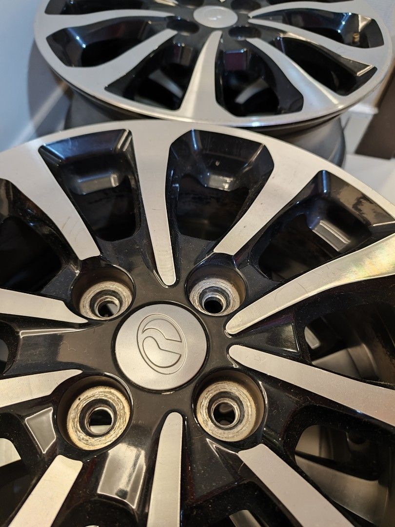 Bezza Original Rim 15 inch, Auto Accessories on Carousell