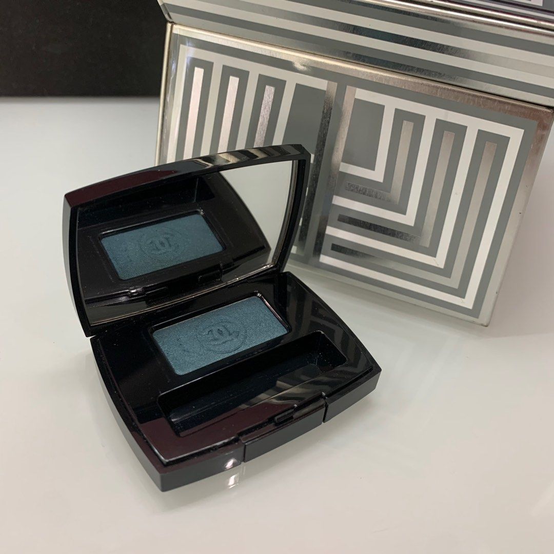 Chanel Eye Shadow (Category: Makeup) located in Manila. Submitted by urbanwear (Listing ID 1304199276, Image 1). Description: .