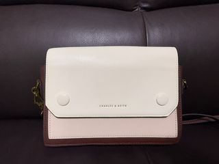 （分類：）位於 。 由 shir1990 提交（商品編號 1353909531，圖片 1）。簡介： 。